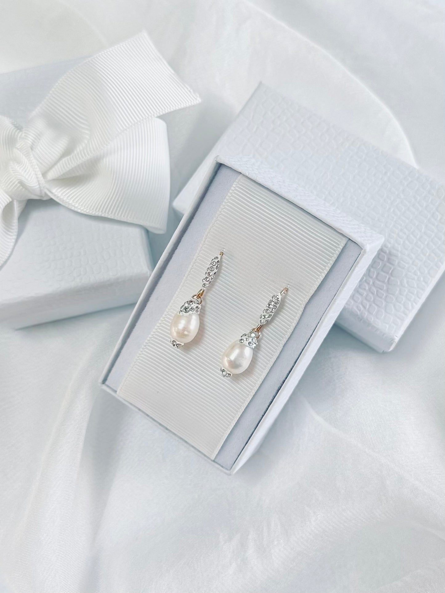 House of NOANE earrings