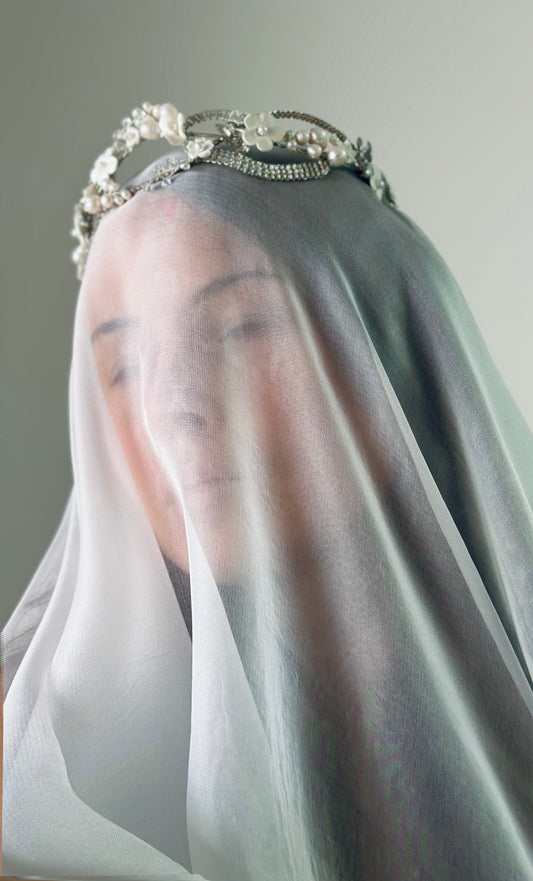 Bride hair headband, tiara, vine with real pearls
